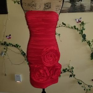 Forever 21 Strapless Red Dress Size Small